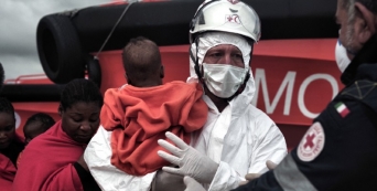 Neste Dia Mundial da Tuberculose, as Sociedades Nacionais da Cruz Vermelha sensibilizam para a urgência de estratégias